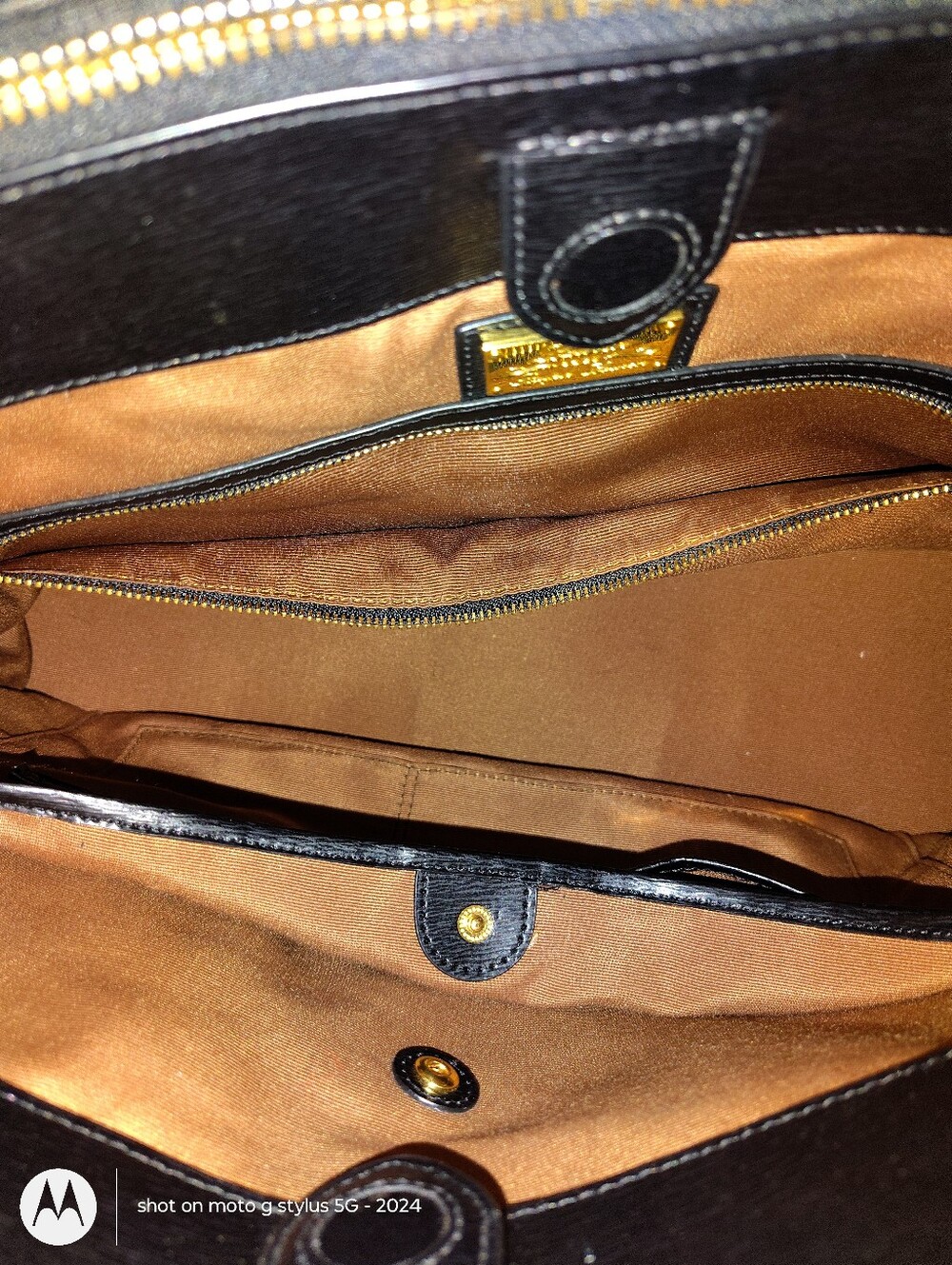 Ralph Lauren Leather Tote Bag. - Picture 7 of 10